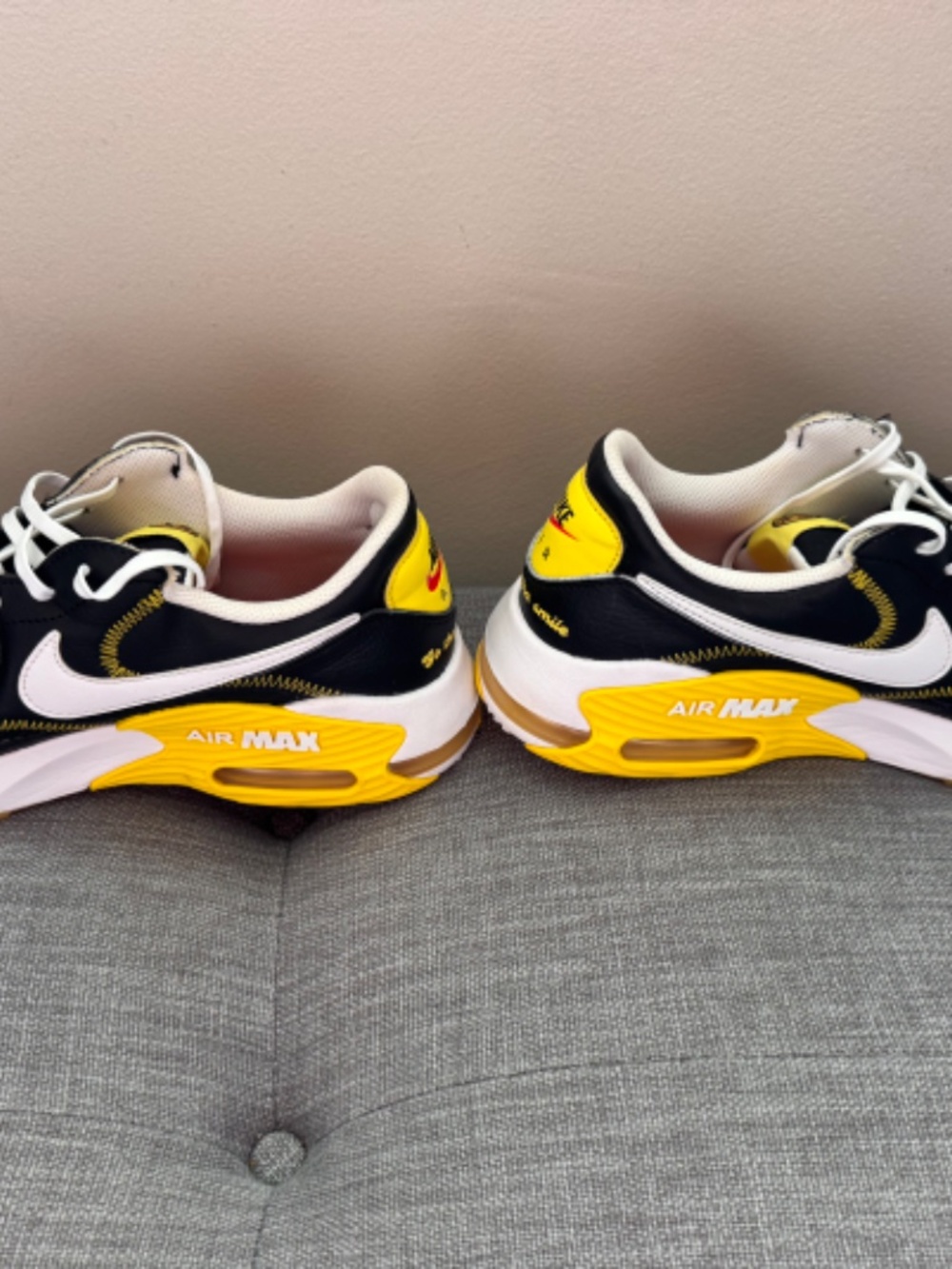 Nike Air Max Black and Yellow "Go The Extra Smile" - Picture 4 of 10